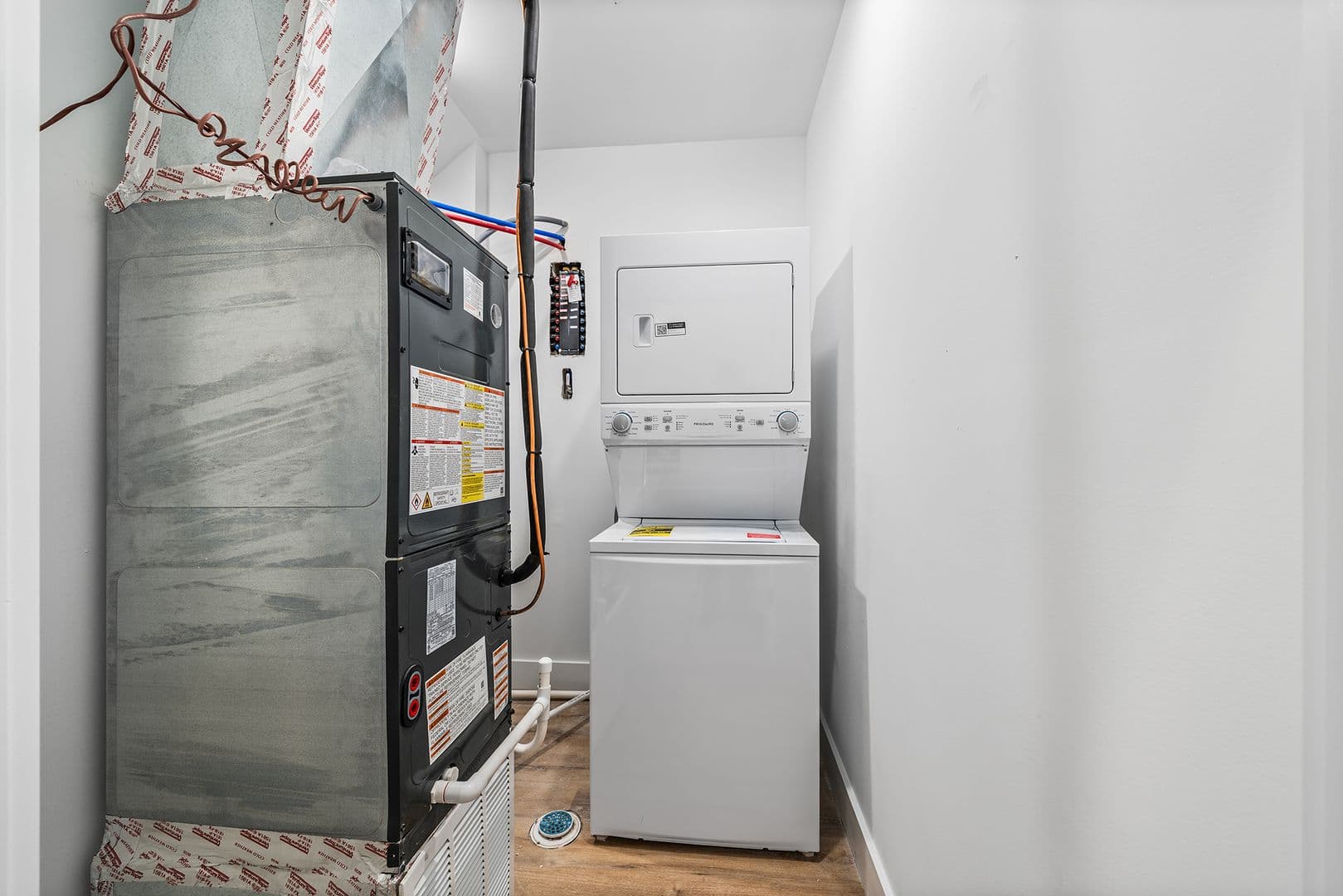 Philadelphia Apartment: 869 N 43rd St