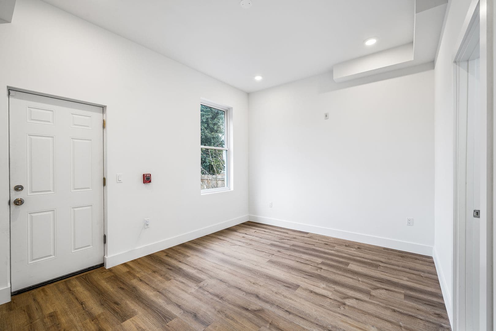 Philadelphia Apartment: 869 N 43rd St
