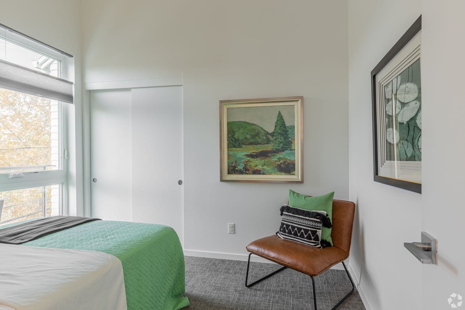 Portland Apartment: 4915 N Vancouver Ave