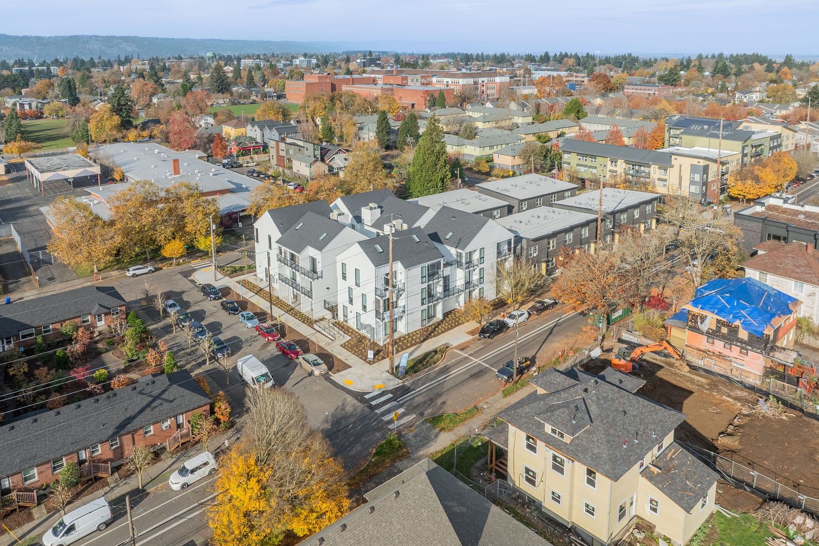 Portland Apartment: 4915 N Vancouver Ave