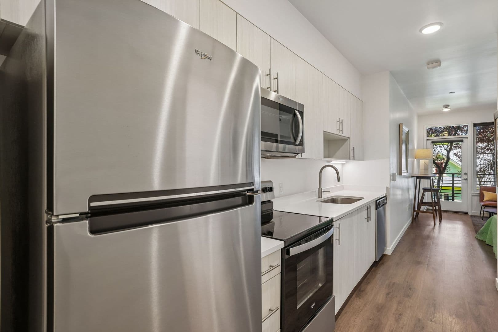 Portland Apartment: 8124 SE 6th Avenue
