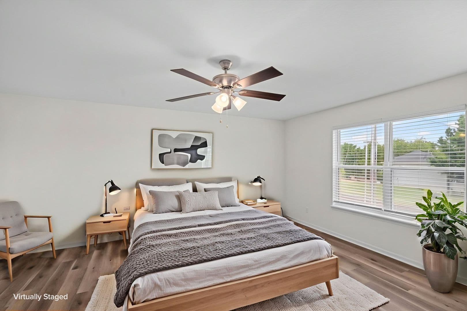 Columbia Apartment: 3501-3503 La Mesa Dr.