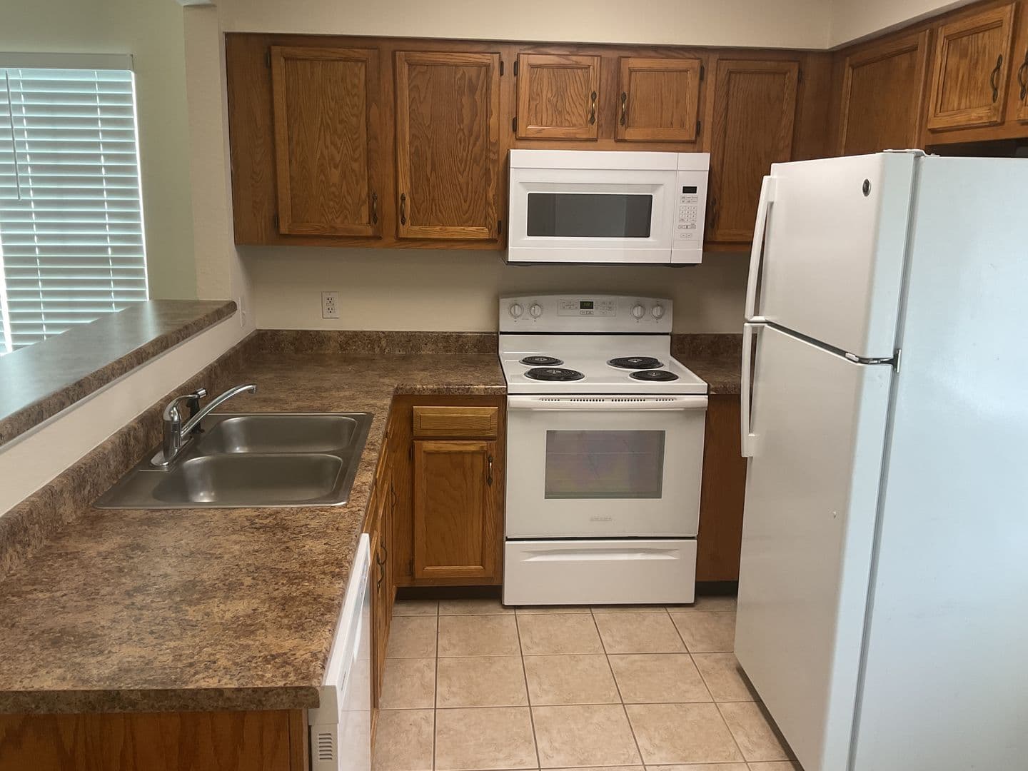 Columbia Apartment: 4304 - 4306 Caleb Court