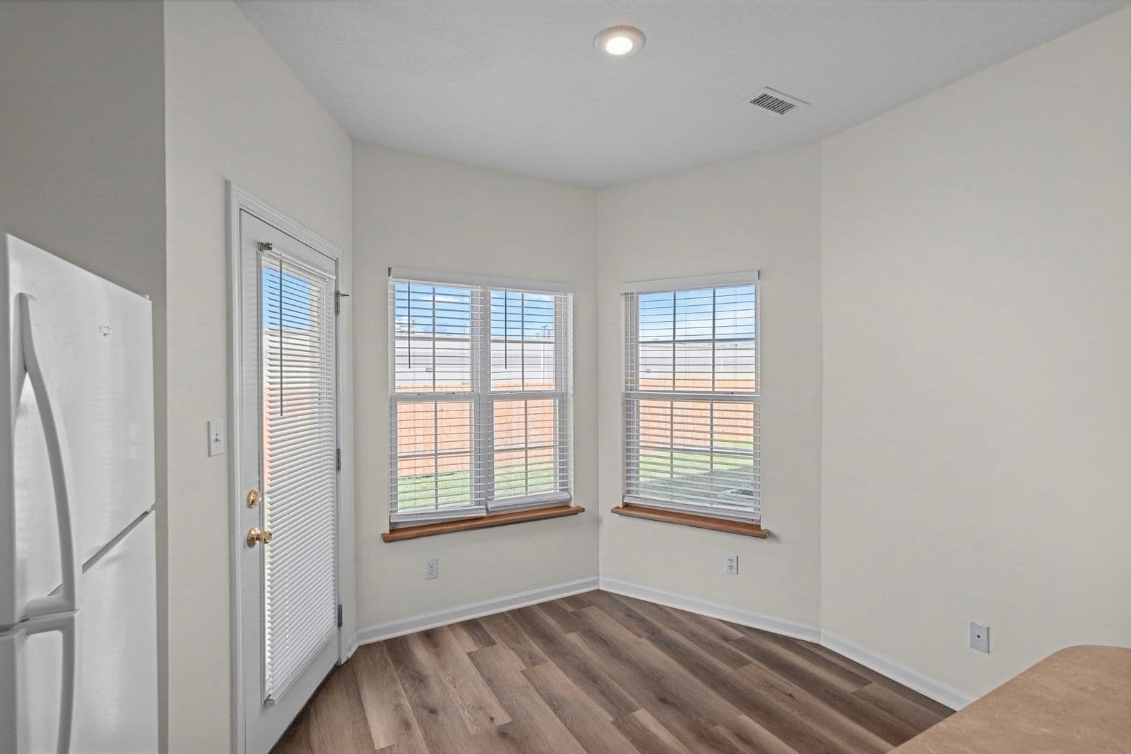 Columbia Townhome: 3252 Wind River Cir.