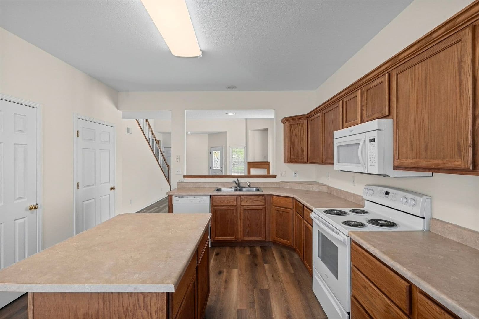 Columbia Townhome: 3252 Wind River Cir.