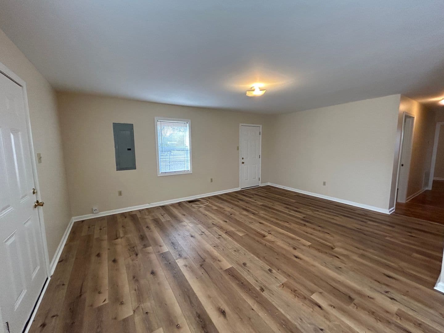 Brownsville Apartment: E. College St.