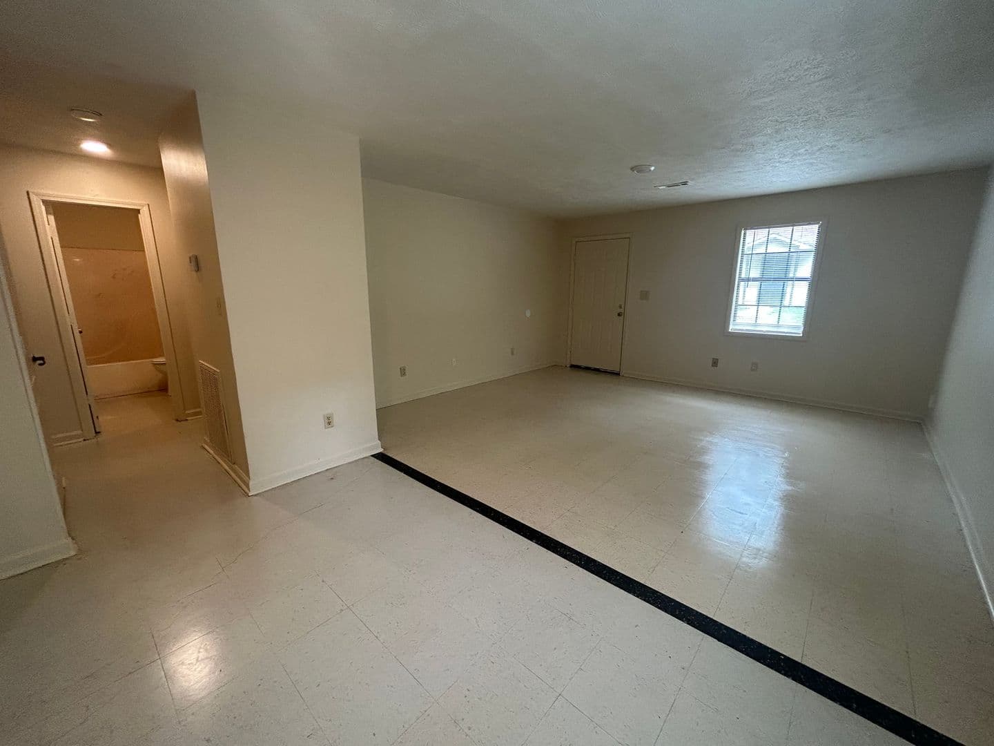Brownsville Apartment: 20 Tina Drive