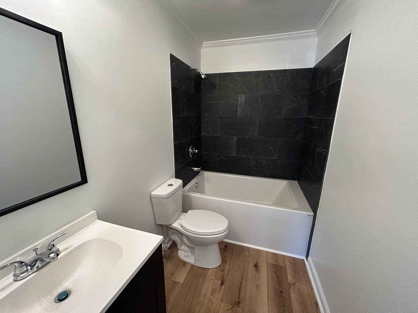 Brownsville House: 113 Holly Cove