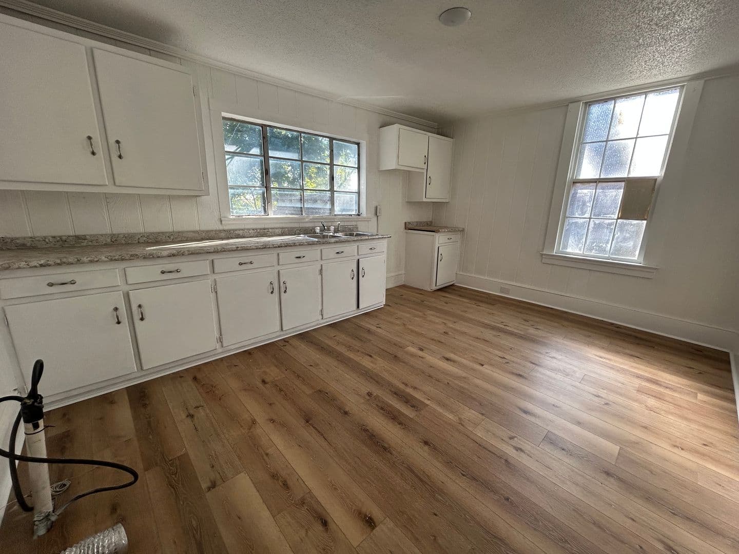 Brownsville Apartment: 130 Franklin St.