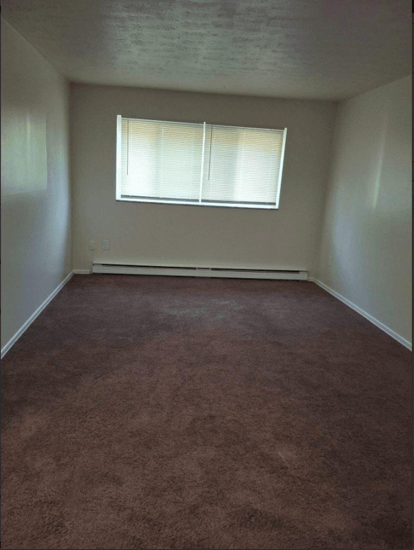 Cincinnati Apartment: 2215, 2217, 2520, 2532 Harrison ave