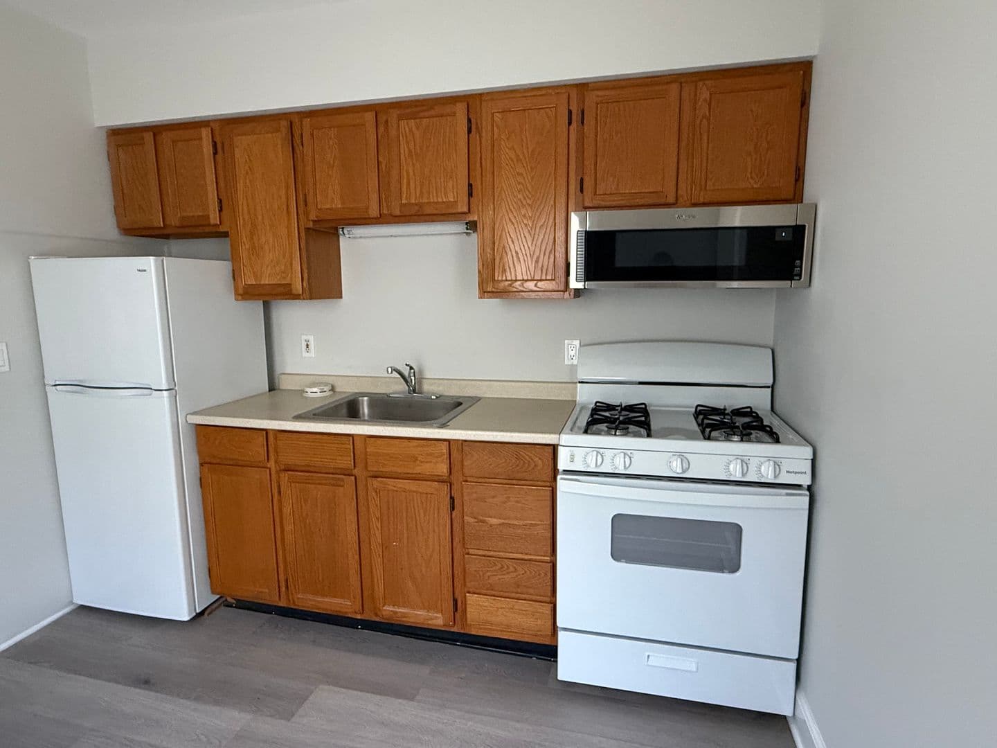 Red Bank Apartment: 56-58 Washington St