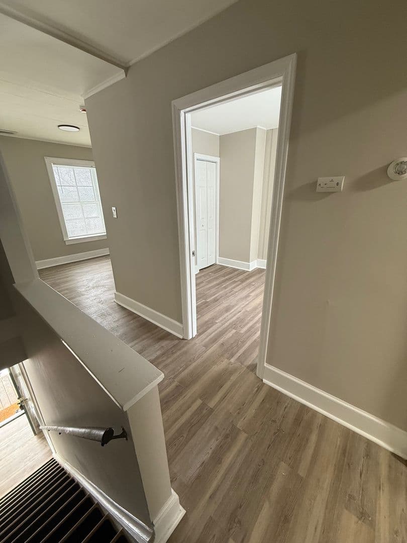 Red Bank Apartment: 56-58 Washington St
