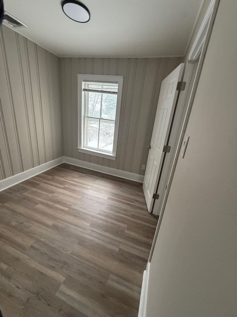 Red Bank Apartment: 56-58 Washington St