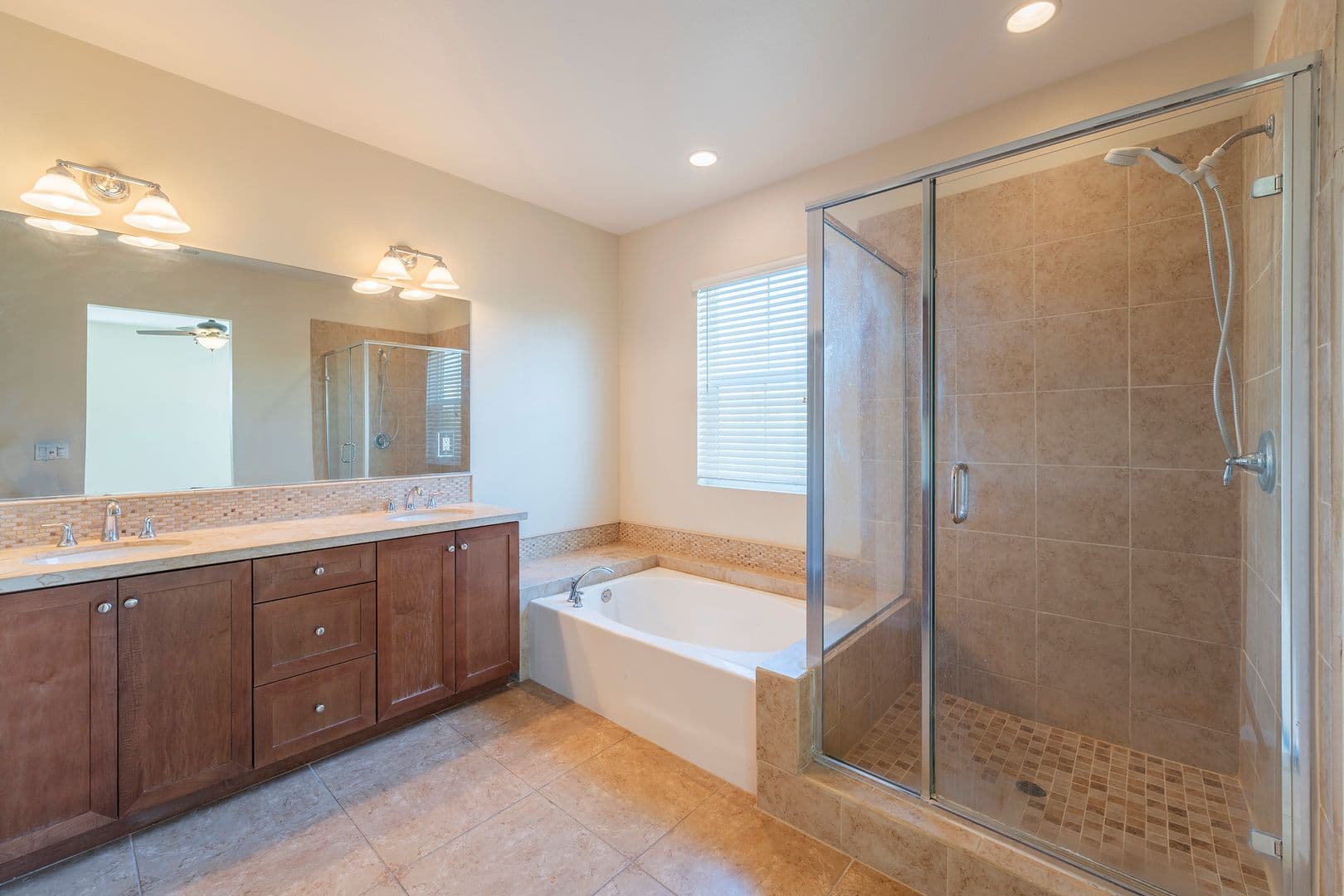 Torrance Apartment: 2303 Jefferson Street