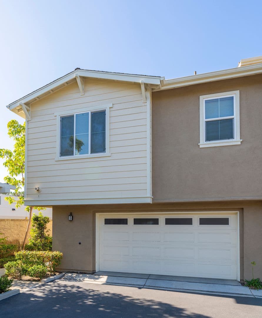 Torrance Apartment: 2303 Jefferson Street