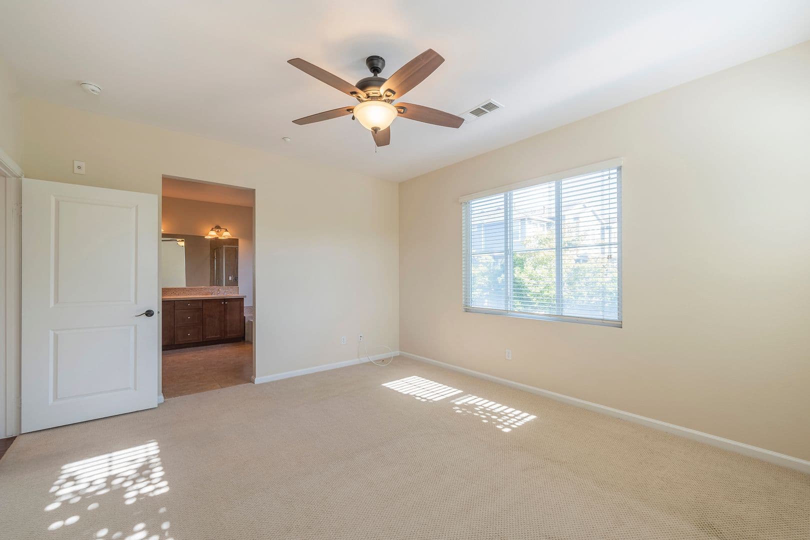 Torrance Apartment: 2303 Jefferson Street