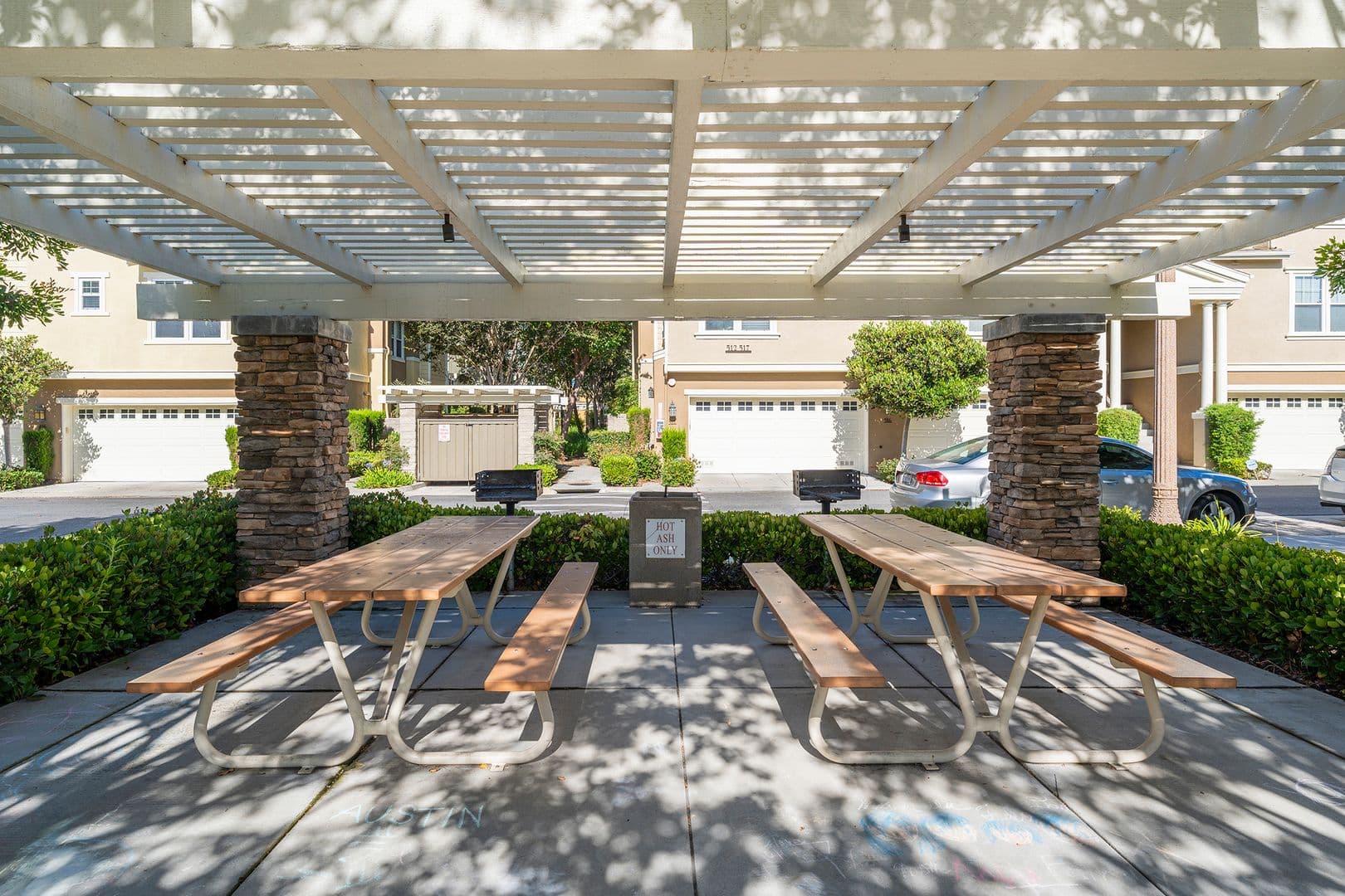 Torrance Apartment: 2303 Jefferson Street