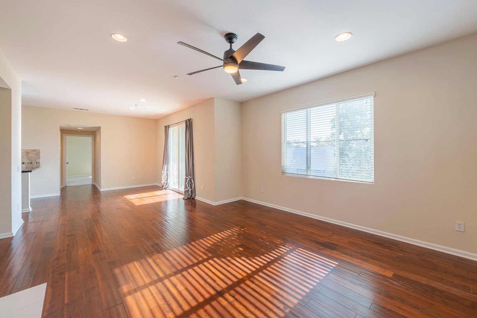 Torrance Apartment: 2303 Jefferson Street