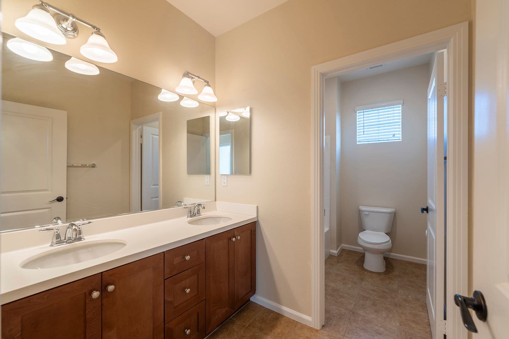 Torrance Apartment: 2303 Jefferson Street