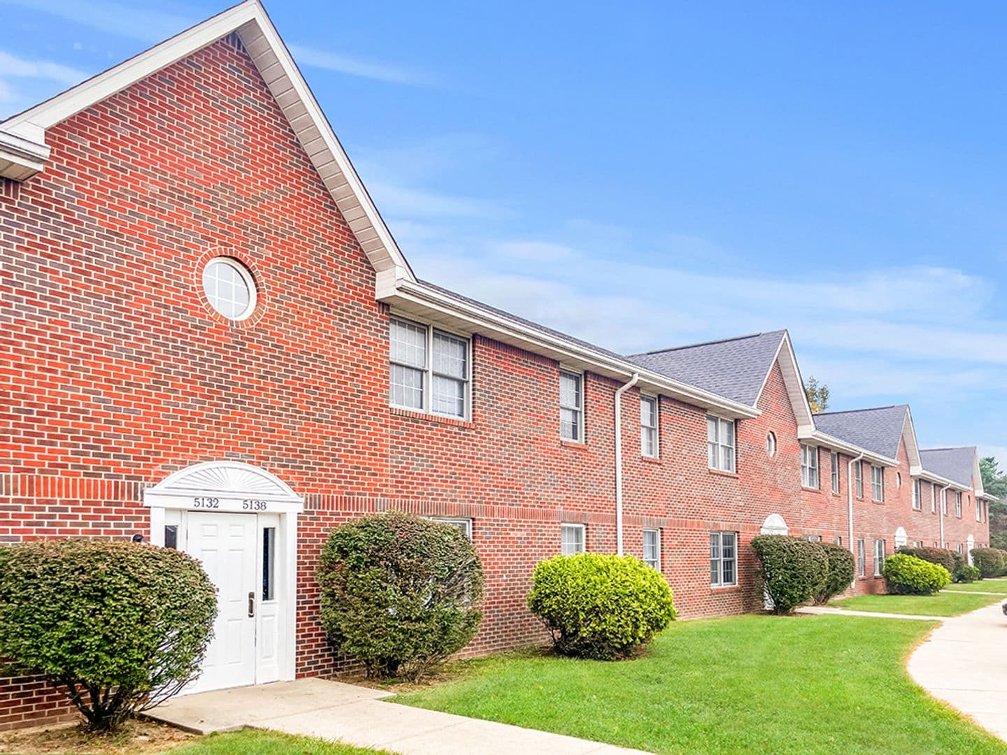 Marion Apartment: 5000 Prestwick Square