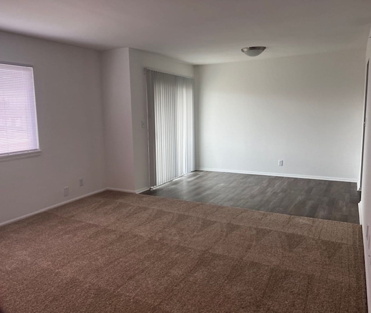 Anderson Apartment: 4325 S Madison Ave