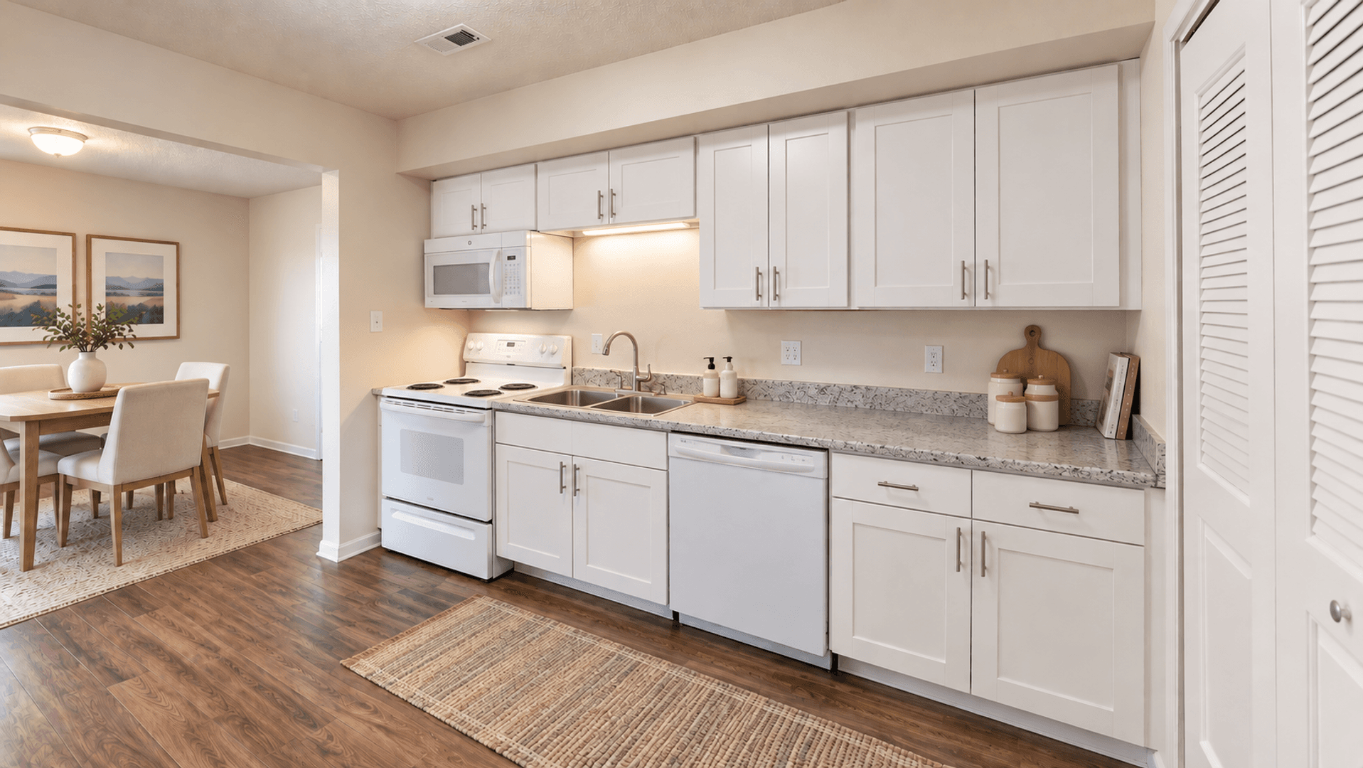 Lafayette Apartment: 100 Tonto Trail
