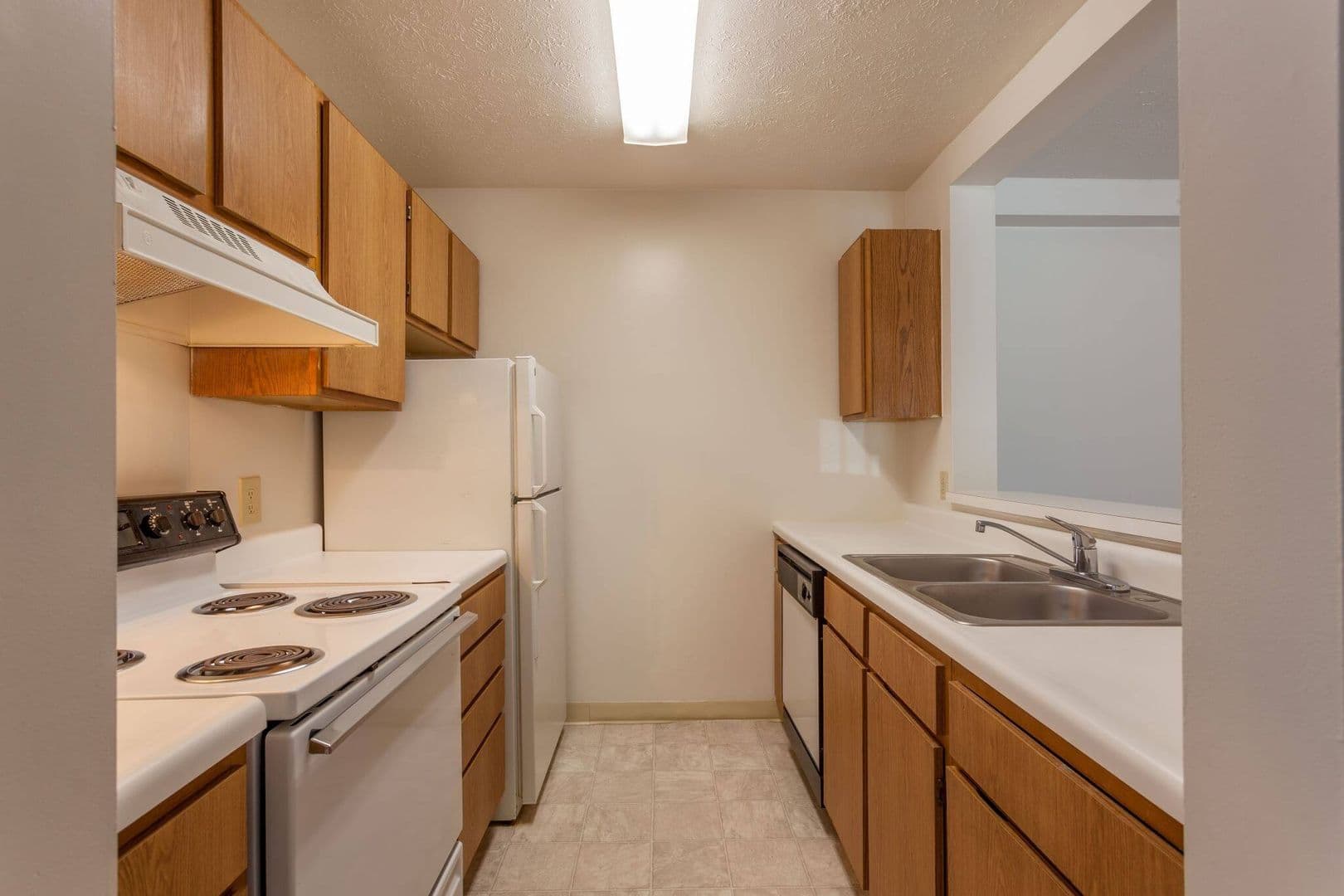 Muncie Apartment: 125 E Oldfield Ln