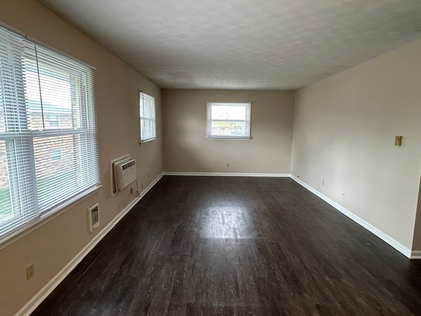 Lebanon Apartment: 2302 Roselawn Dr
