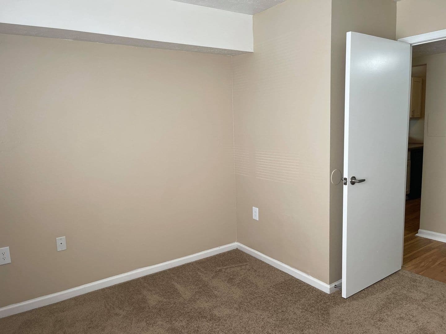 Muncie Apartment: 125 E Oldfield Ln