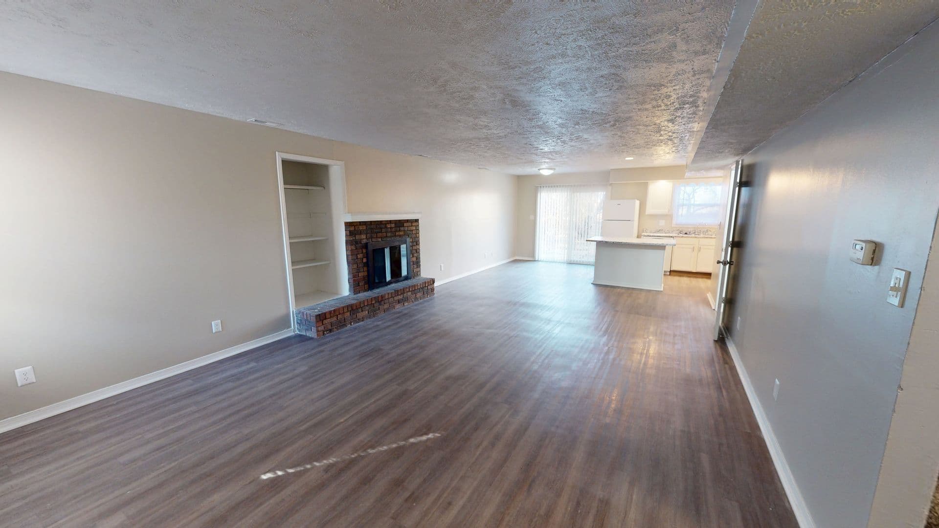 Muncie Apartment: 5124 W Canterbury Dr