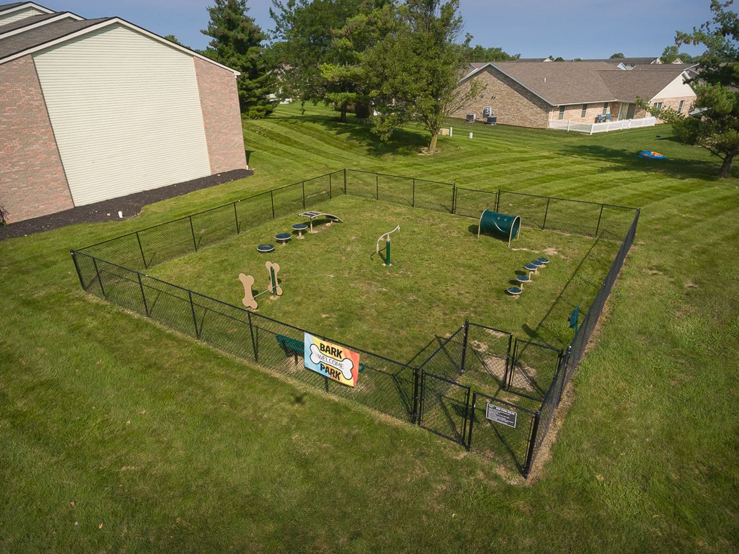 Muncie Apartment: 125 E Oldfield Ln