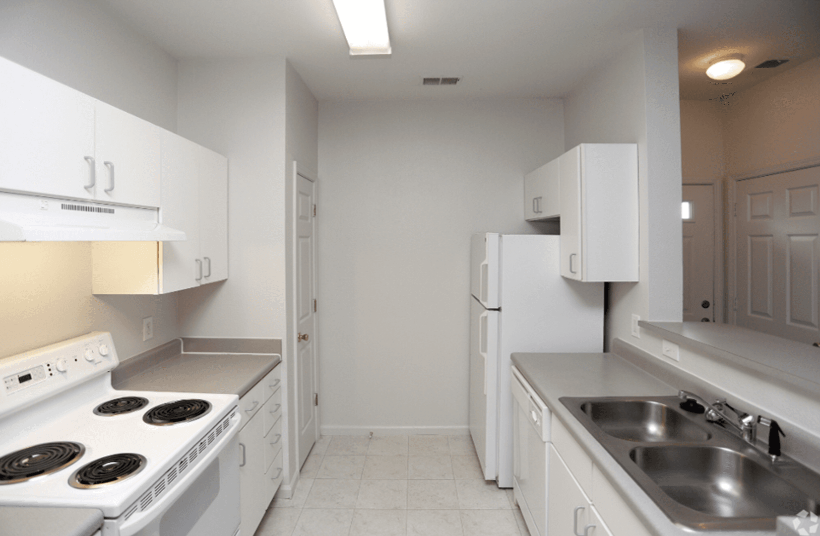 Fortville Apartment: 602 Bradley Dr
