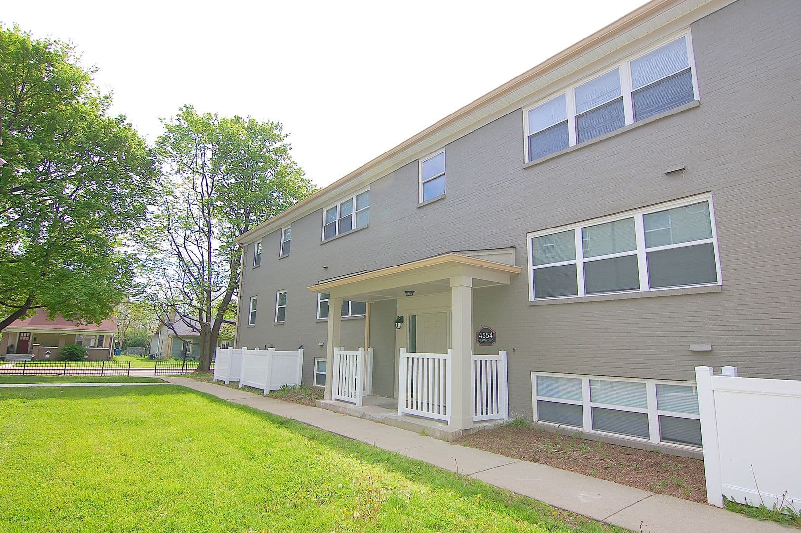 Indianapolis Apartment: 4554 Winthrop Ave.