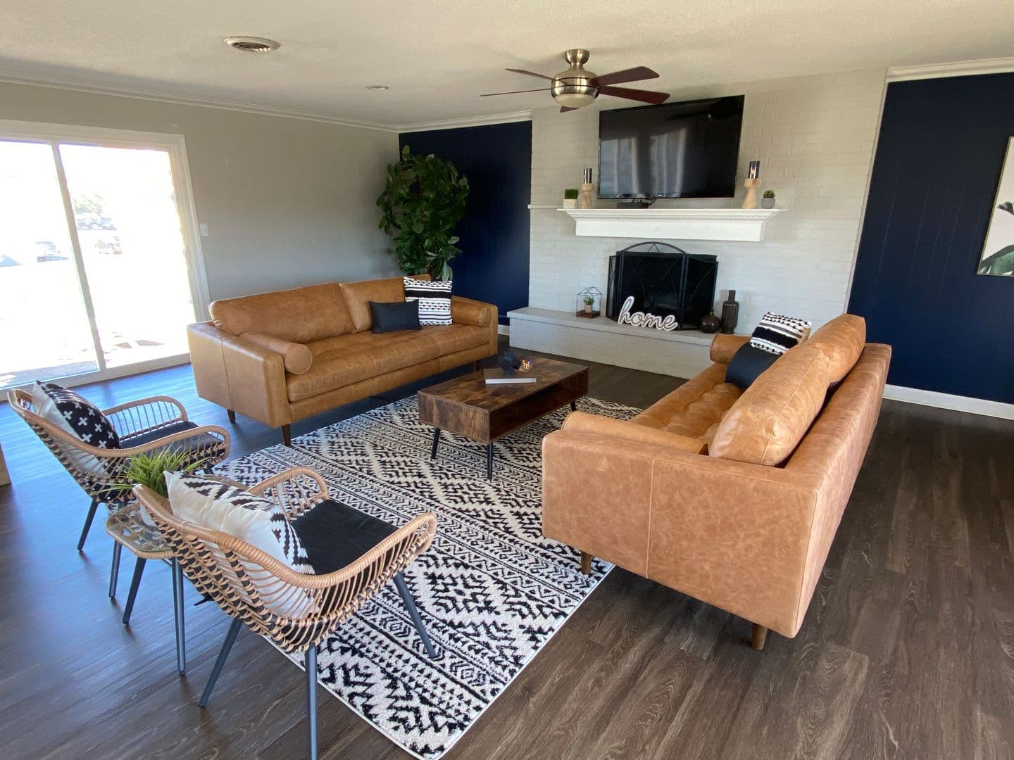 Lafayette Apartment: 100 Tonto Trail