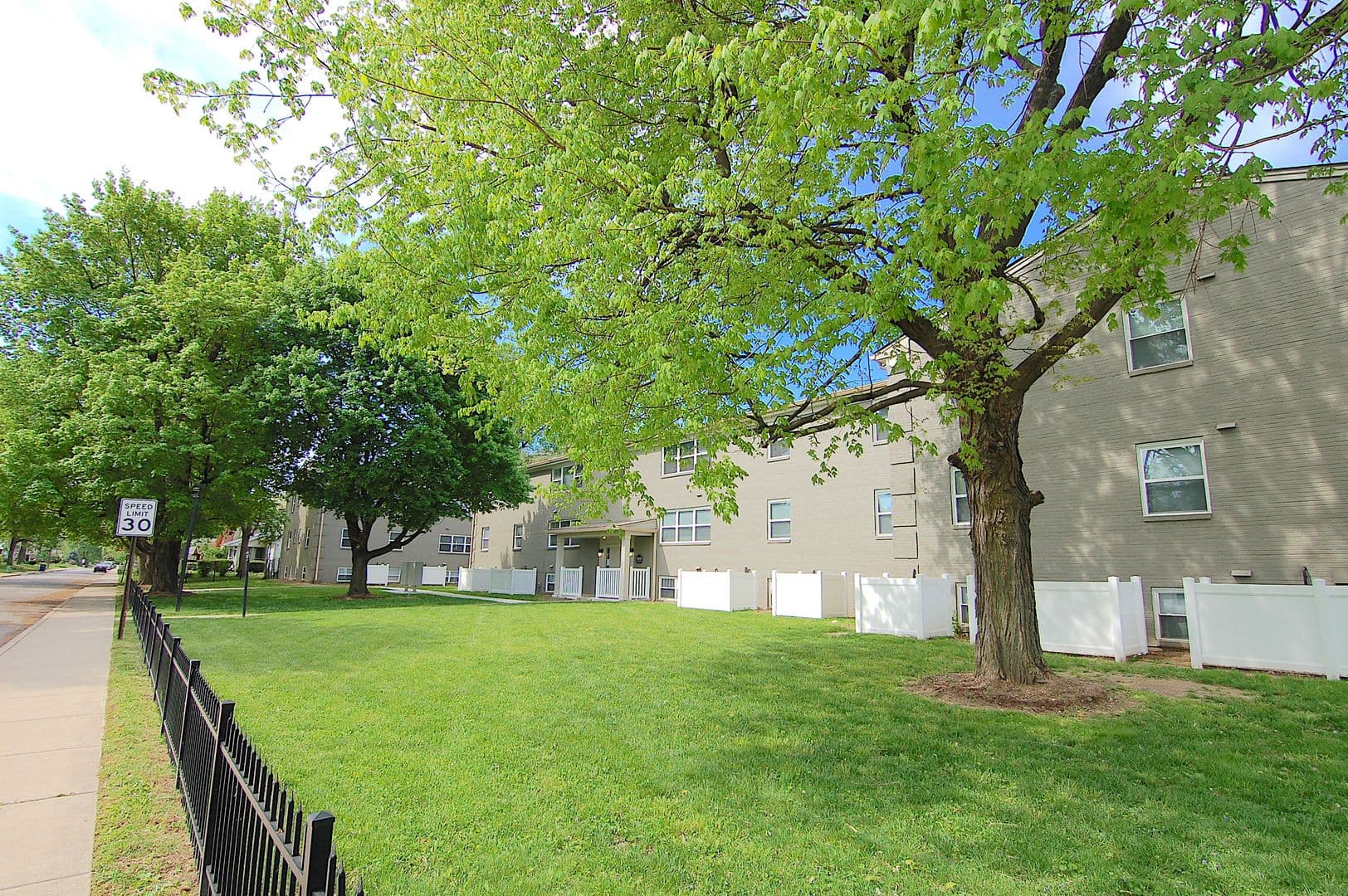 Indianapolis Apartment: 4554 Winthrop Ave.