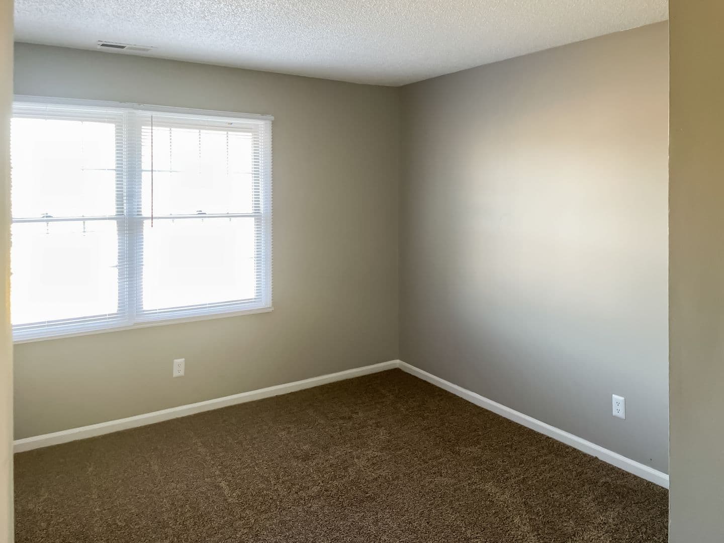 Marion Apartment: 5000 Prestwick Square