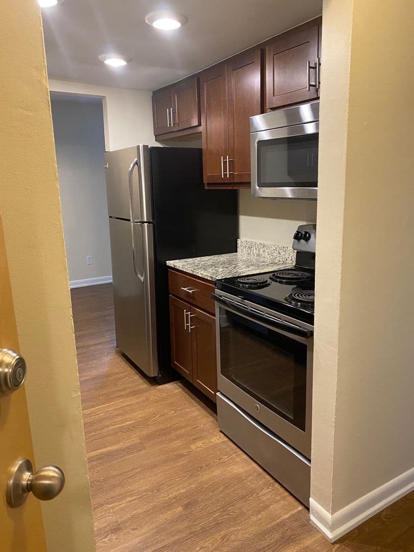 Indianapolis Apartment: 6026 N College Ave