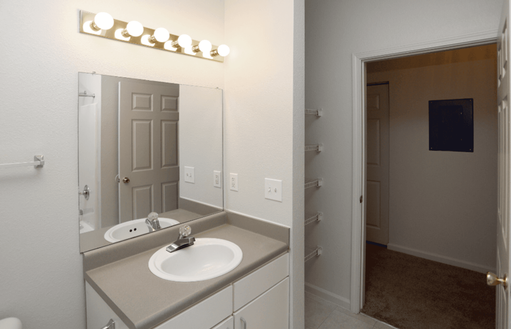 Fortville Apartment: 602 Bradley Dr