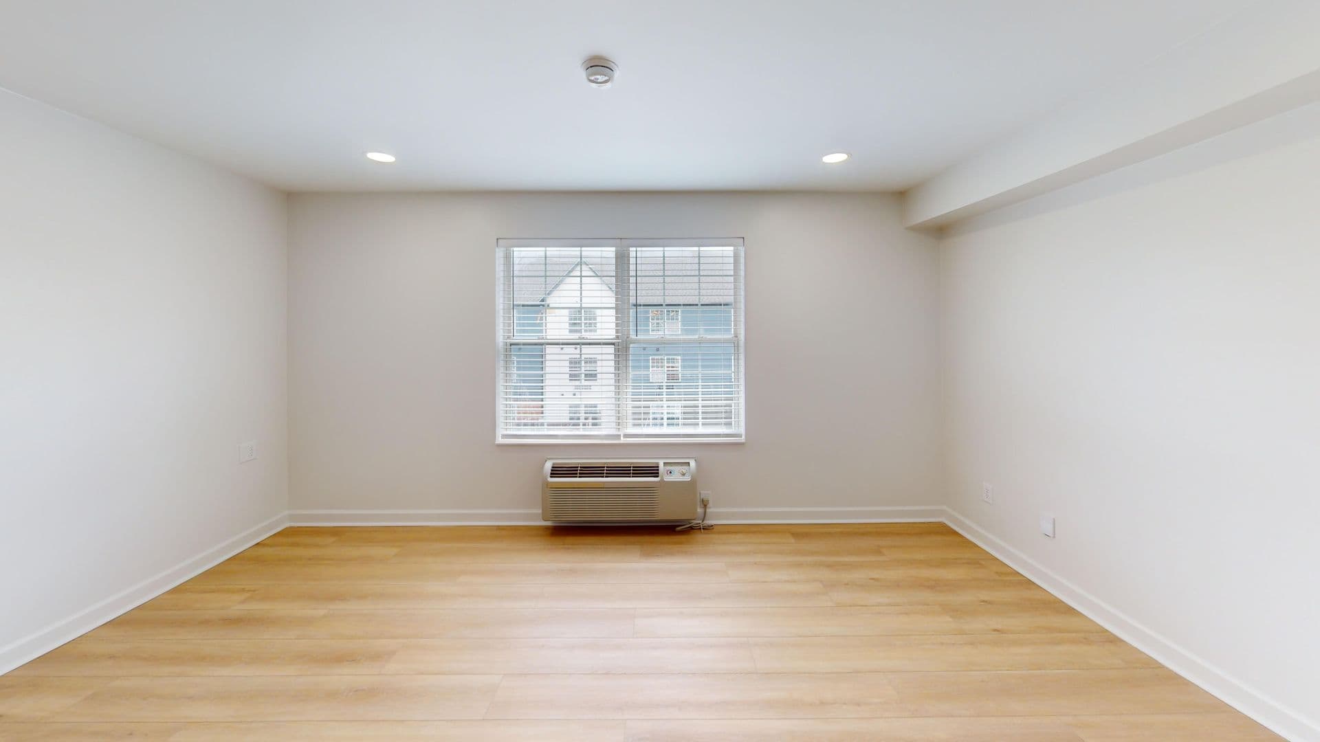 Indianapolis Apartment: 5802 W 71st Street