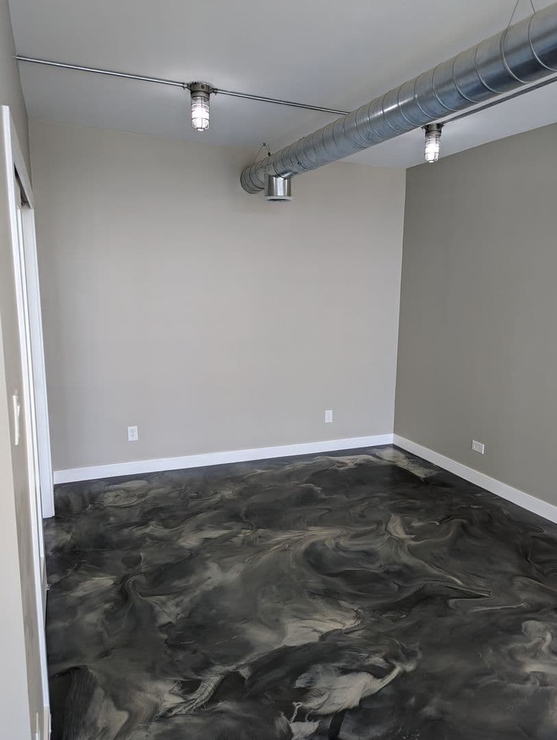 Phoenix Condo: 207 W Clarendon Ave