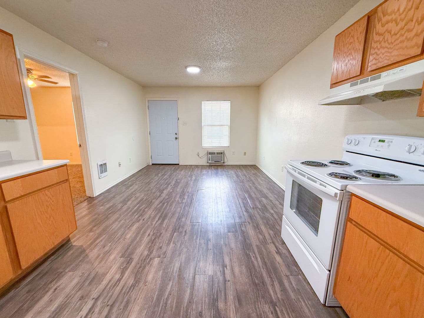 Lubbock Apartment: 5437 Marsha Sharp Fwy