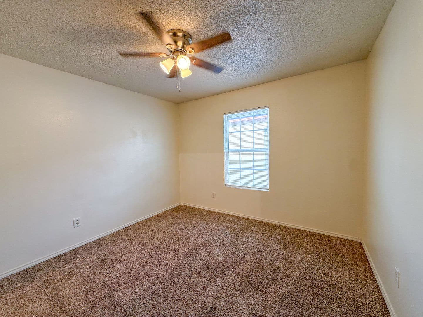 Lubbock Apartment: 5437 Marsha Sharp Fwy