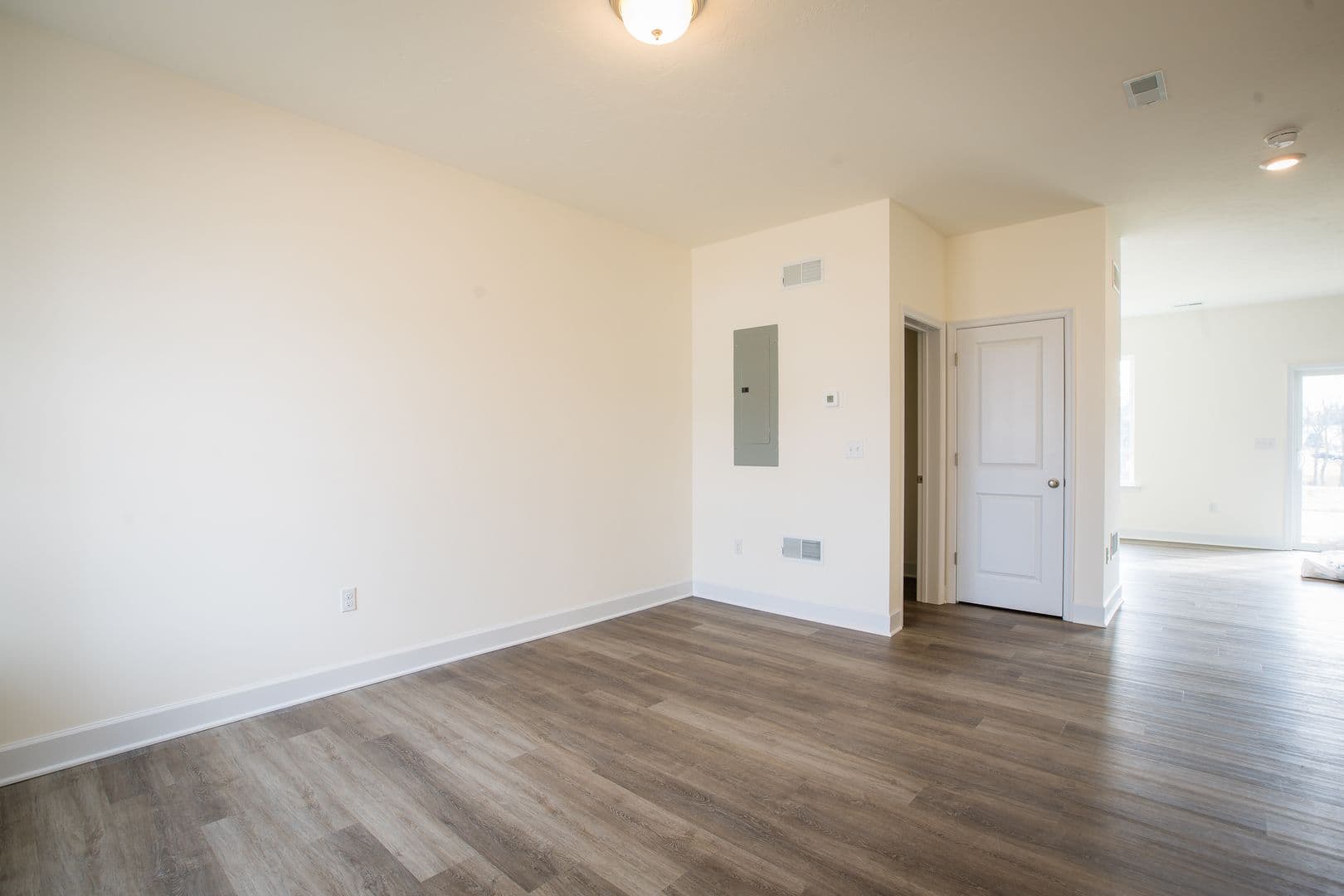 Dover Townhome: 3717 Castle Drive