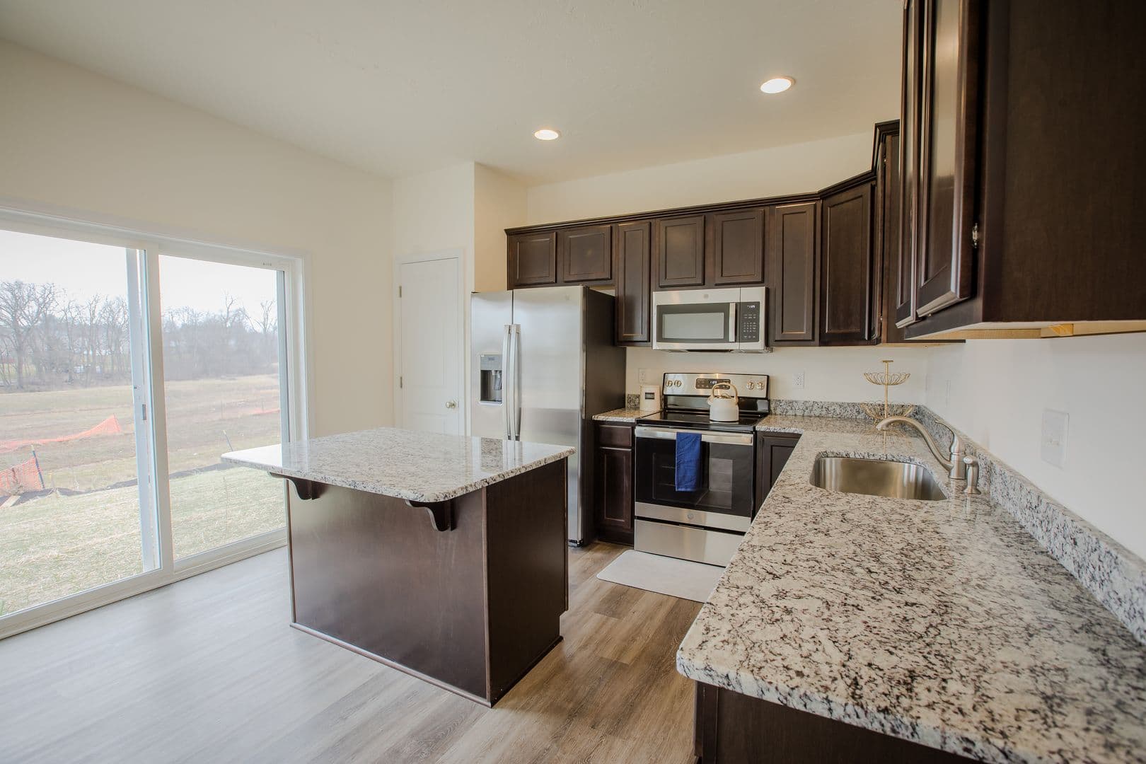 Dover Townhome: 3717 Castle Drive