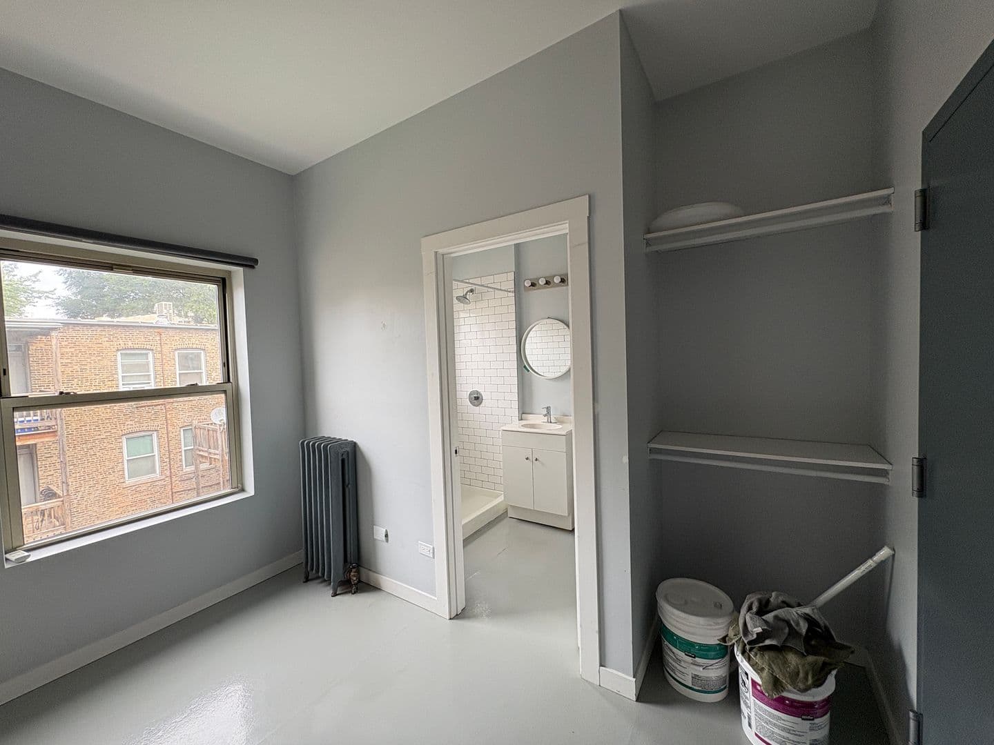 Chicago Apartment: 4700 N Racine Ave