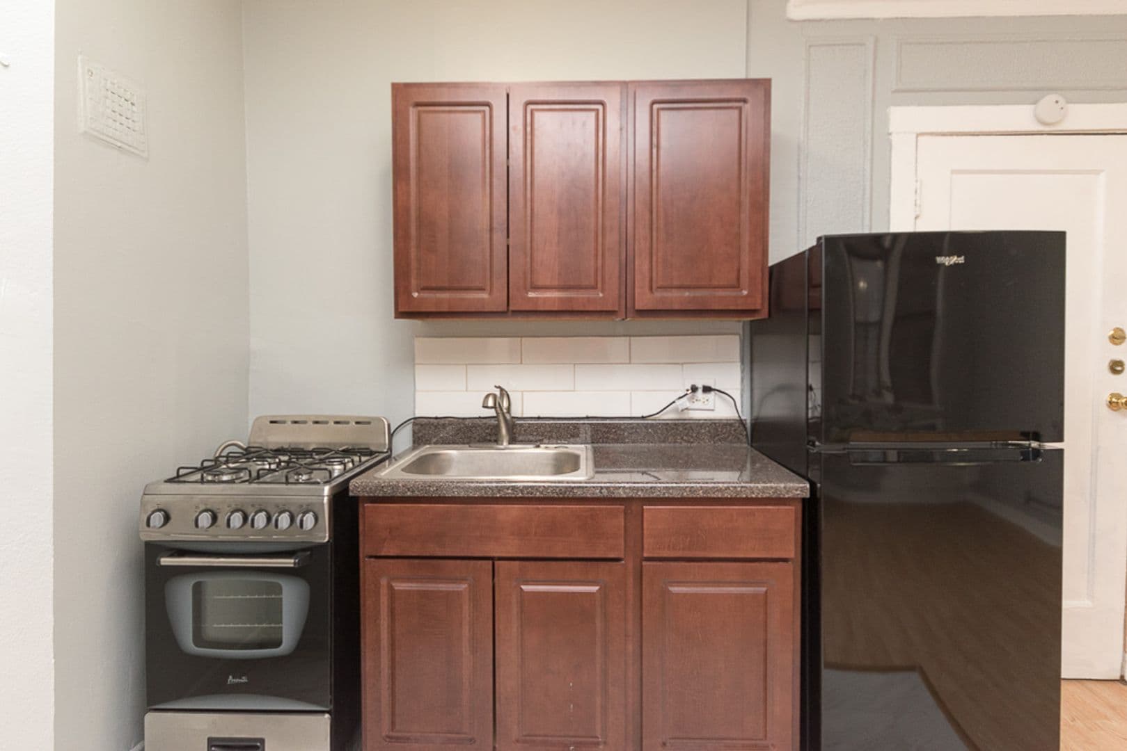 Chicago Apartment: 4735 N. Beacon