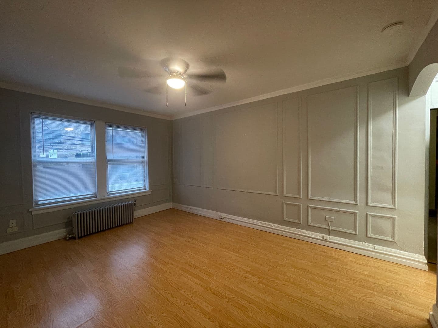 Chicago Apartment: 434 W. Wellington Ave