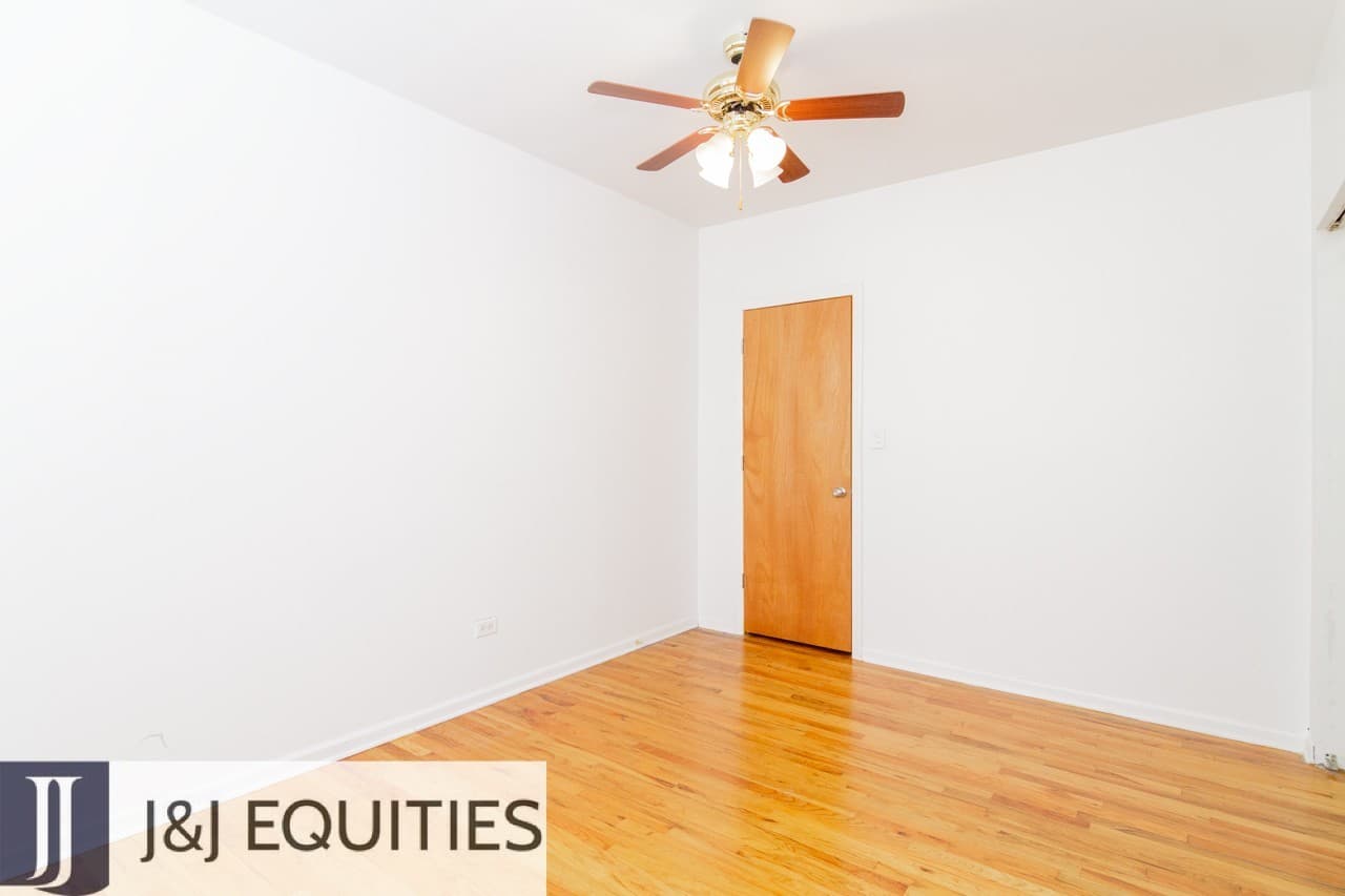 Chicago Apartment: 4501 - 4515 N. Malden