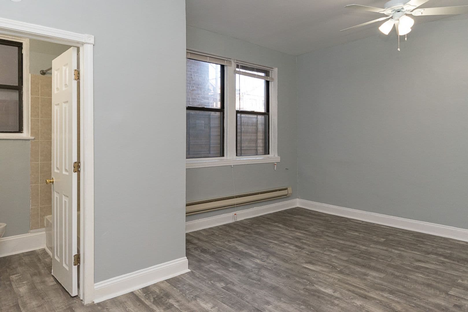 Chicago Apartment: 4735 N. Beacon