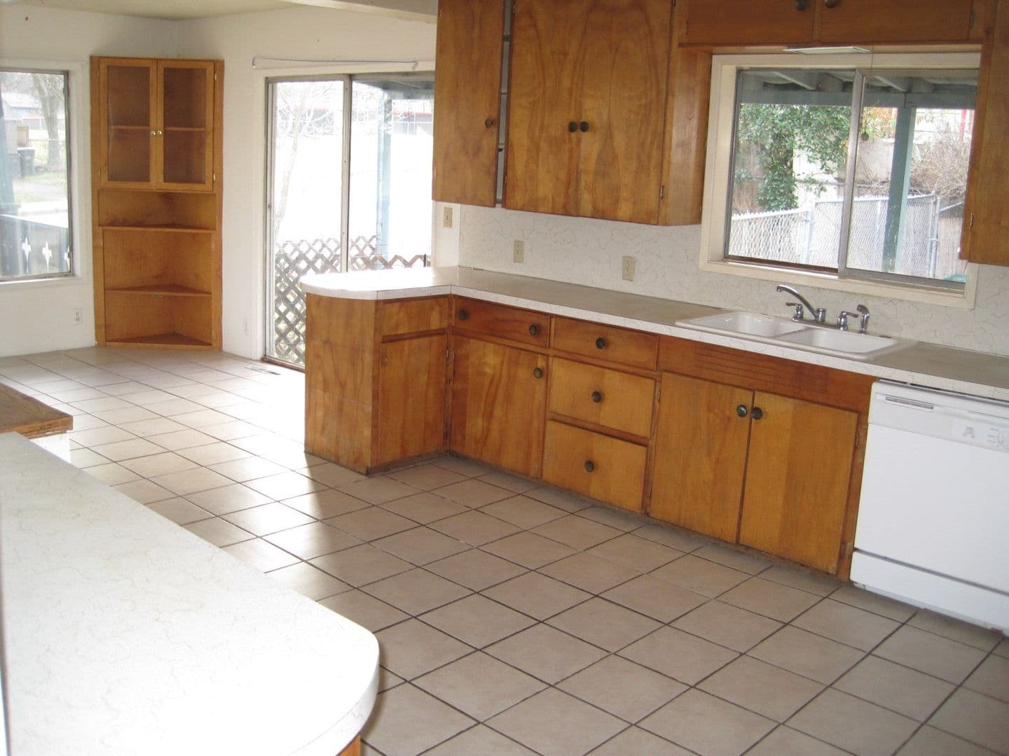 Ashland House: 159 Wightman St.
